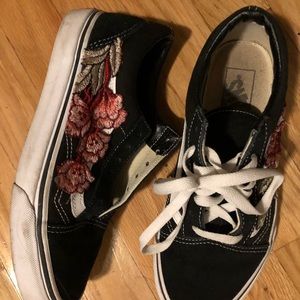 Custom Rose Flowers Vans Size 7
